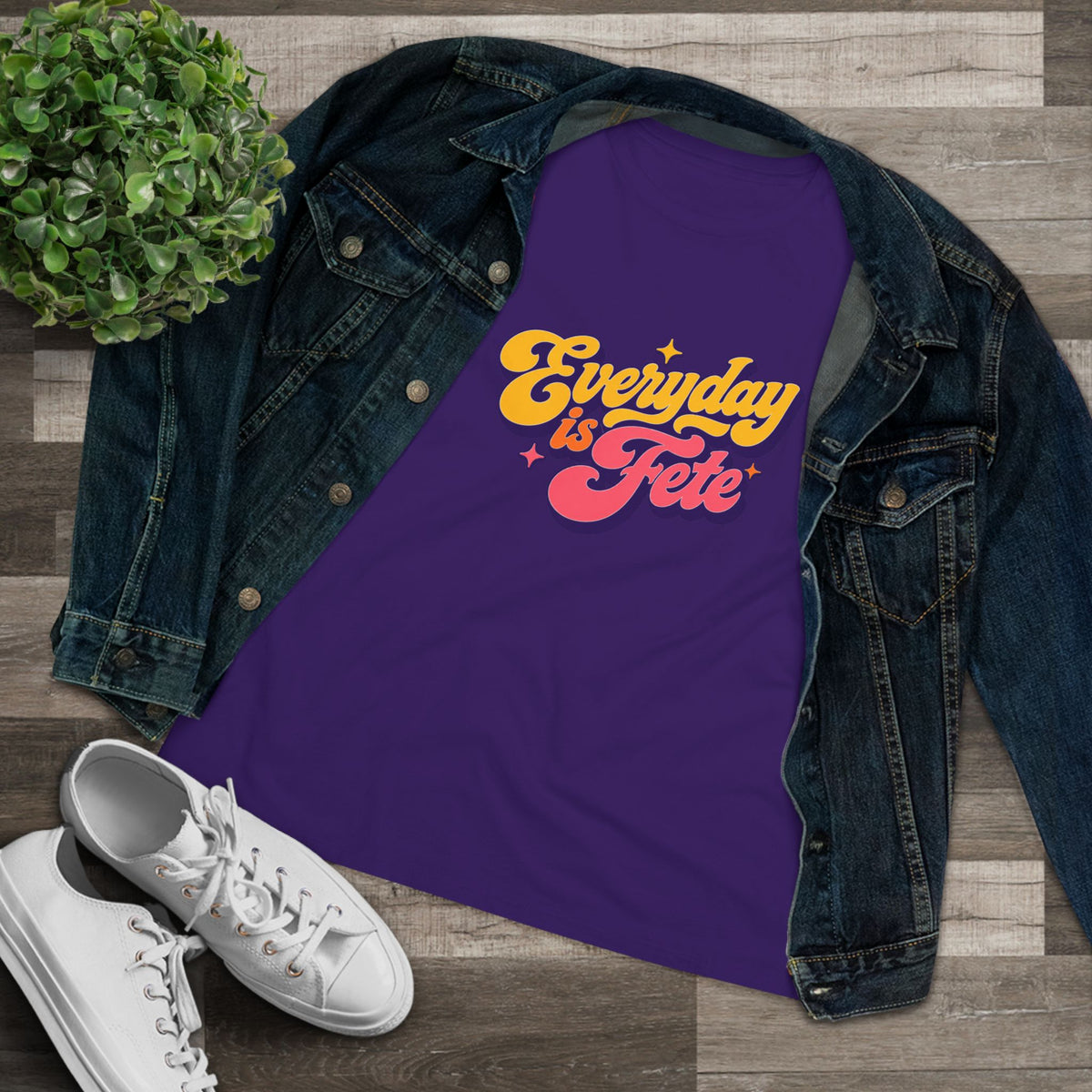 Everyday is Fête Women’s Graphic Tee